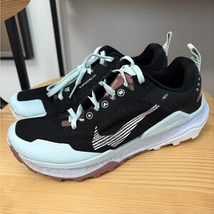 NIKE Wildhorse Trail Running Shoe